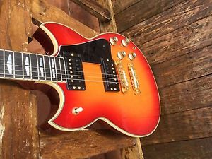 Yamaha SG-1000 (Cherry sunburst, 2004 issue, mint)