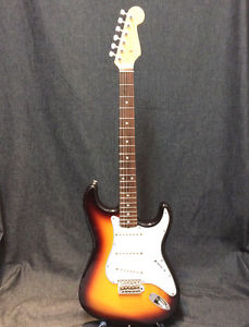 Fender Japan / ST-STD, EX condition w/Soft Case EMS Shipping Tracking Number