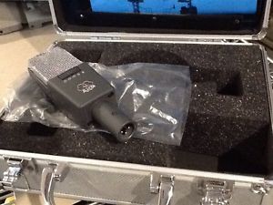 Akg 414 b condenser microphone