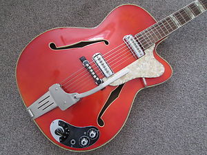 Klira Lady - vintage sixties semi acoustic guitar - made in Germany - very rare.