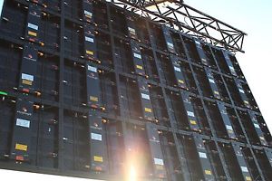 VividLogik oD80 LED Wall - Outdoor, Bright with Road Cases and Cabling, 62 Panel