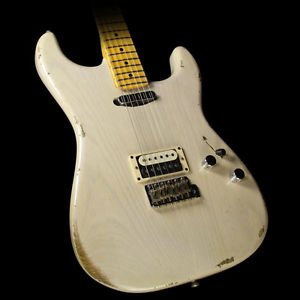 Fender Custom Shop 2016 Limited Relic H/S Stratocaster Guitar Aged White Blonde