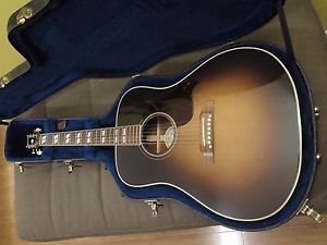 Gibson Pro Hummingbird Acoustic/Electric Guitar