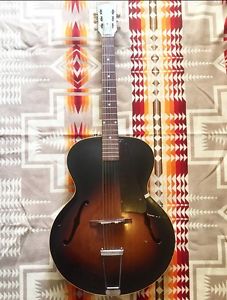 Circa 1954 Gibson L-48 Sunburst Hollowbody Archtop Vintage Guitar 1950s