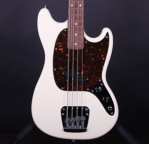 Fender Japan Mustang Bass White Electric Bass w/Case #5152