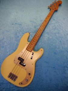 Fender USA American Vintage Series 57 'Precision Bass Used  w/ Hard case