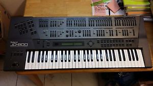 Roland JD-800 Programmable Synthesizer