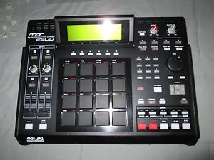 Akai MPC 2500