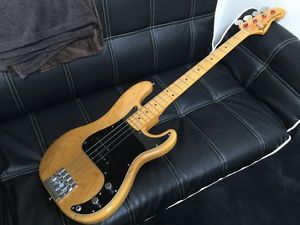 Fender Japan Precision Bass PB70