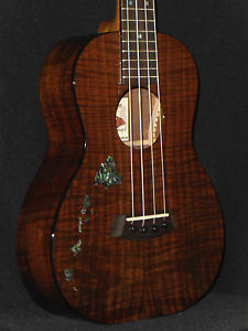 KANILEA CUSTOM ISLANDS RARE PREMIUM CURLY WALNUT 4 STRING TENOR UKULELE