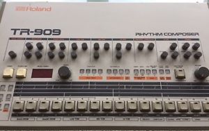 Roland tr 909