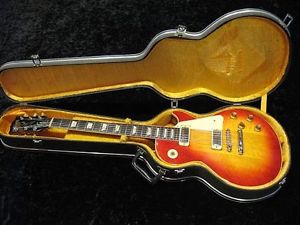Gibson 1974 Les Paul Deluxe Cherry Sunburst Used  w/ Hard case