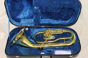 Yamaha YEP-211 Bell Front Three Valve Euphonium MINT QuinnTheEskimo