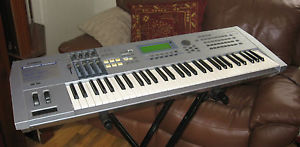 Yamaha Motif ES6 Keyboard