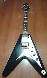 CHITARRA ELETTRICA CON CUSTODIA ELECTRIC GUITAR FLYING V EBONY NECK HARD CASE