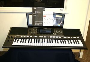 Yamaha PSR-S970 Keyboard Arranger Workstation