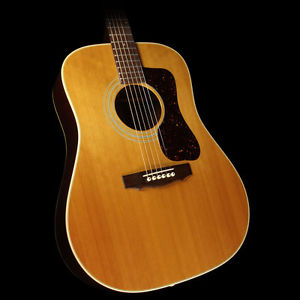 Used 1979 Guild D-40 Acoustic Guitar Natural
