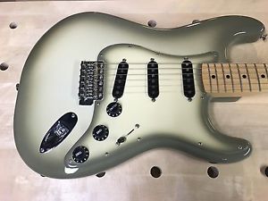 Fender Strat 78 Antigua Reissue