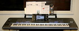 Yamaha Tyros 5-76 keyboard
