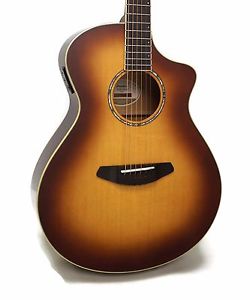 Breedlove Studio Concert Cutaway Acoustic-Electric Guitar w/ Gig Bag