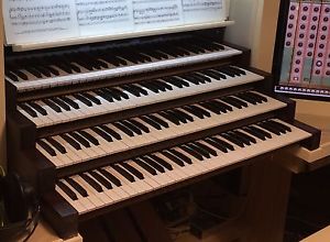 HAUPTWERK READY 4-MANUAL KEYBOARD STACK: KEY CHEEKS & BEHRINGER KEYBOARDS