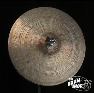 Istanbul Agop 14" 30th Anniversary Hi Hats - 791g/824g (video demo)