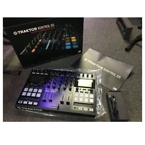 Native Instruments TRAKTOR KONTROL S5 - 4-Channel DJ System