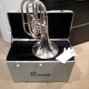 KING MARCHING FRENCH HORN, MODEL 1122SP, ORIGINAL CASE