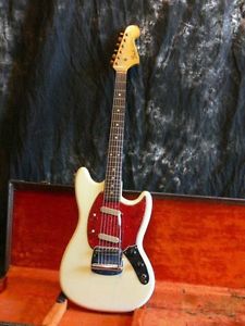 Stunning!! USA MADE 1965 (Pre CBS) Fender Mustang!! Clay Dots!!