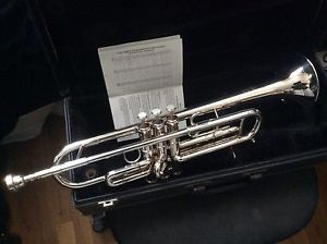 $ALE NEAR MINT GETZEN 700 SP SPECIAL Bb Trumpet & Case&Mouthpiece READY TO PLAY!