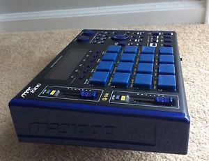 Akai MPC 1000.  16 Squarez Blue Crack edition.  Fully Maxed Out!