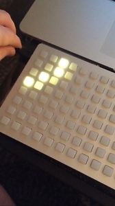 Monome 128