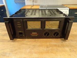 VINTAGE YAMAHA PC2002M POWER AMP 480 RMS TOTAL IN VERY VERY GOOD CONDITION
