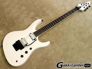 Jackson  Chris Broderick Pro Series Soloist 6 Snow White Electric Guitar