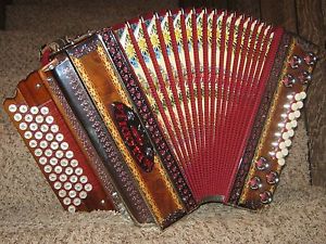 Pristine Slovenian Pro Model Melodija 4 Row Diatonic Button Box Accordion GCFBb