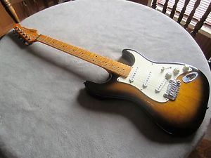 G&L USA LEGACY 57 DEEP V BIRDSEYE MAPLE NECK