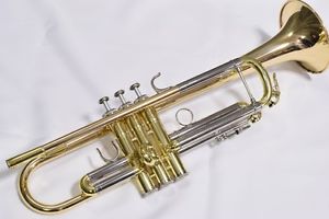 YAMAHA Trumpet YTR800G USED JAPAN w / hard case