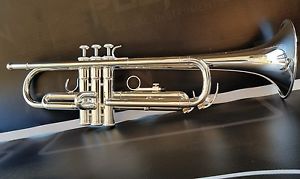 Yamaha YTR-2330S Bb Silver Plated Trumpet- Student