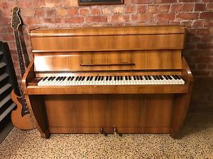 EXQUISITE Walnut CHALLEN Art Deco Upright Piano Beatles London England RESTORED!