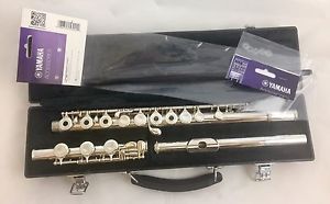 Beautiful Yamaha YFL 385SII Intermediate Open Hole Flute! Ready to Play!!