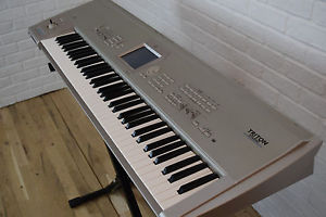 Korg Triton Studio 76 key keyboard synthesizer near MINT!-used piano for sale