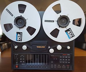 MAGNETO A BANDE TASCAM TSR8