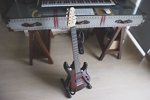 Ernie Ball John Petrucci 7 (Pearl Redburst)