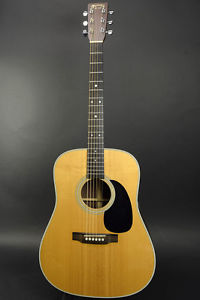 Martin D-28 NAT Made in 2006 Acoustic guitar