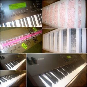 Yamaha S90 88 key Synthesizer