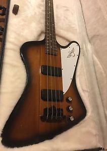 Gibson Thunderbird Bass with Case