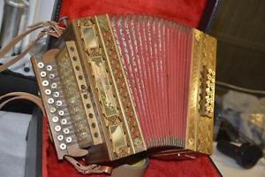 ORGANETTO 12 BASSI  - PAOLO SOPRANI - VERO CAPOLAVORO ARTISTICO
