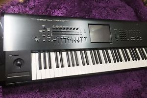 KORG KRONOS 73 keys Synthesizer/Keyboard International Shipping! 170420