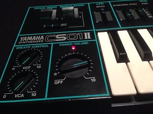 Yamaha CS01II. Mkll 24dB. ANALOG Synthesizer Vintage. BIG sound.