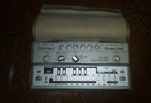 Original Roland TB-303 Computer Controlled Bass Line w/ Case